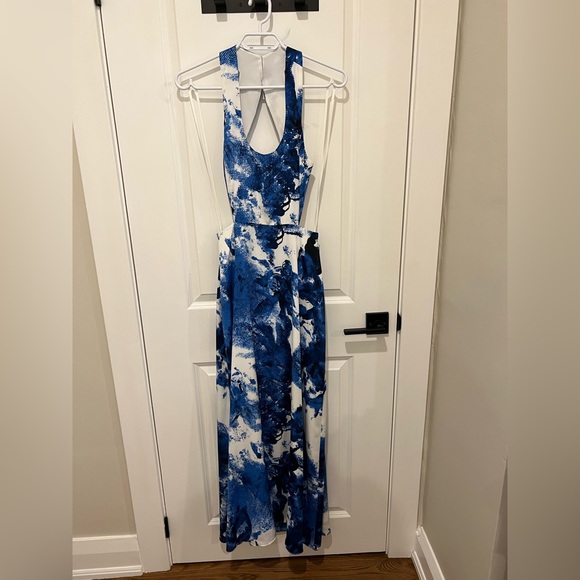 Aritzia Talula Peek A Boo maxi dress size S - Picture 3 of 9